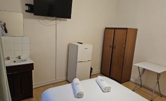 Bruce Rooms