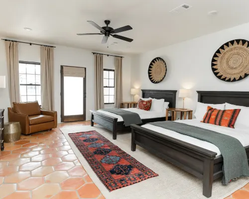 La Palmilla Texas Hotels in Somervell County