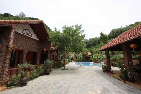 Pham Gia Homestay Ecogarden Отели в г. Gia Phuong