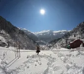 The FullMoon Cafe Hotels in Tosh