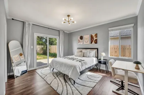 Modern & Cozy Reno Retreat with EV Charger – Near Downtown & Tahoe