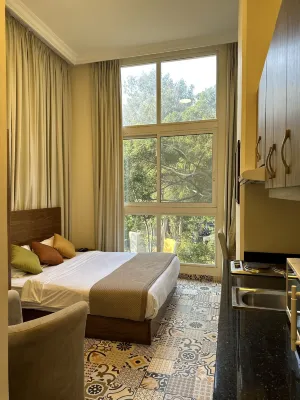 Mar Mkhayel Studios Hotels in Jdeideh