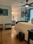 Charming 3-bedroom waterfront house in OKI just steps from public beach access