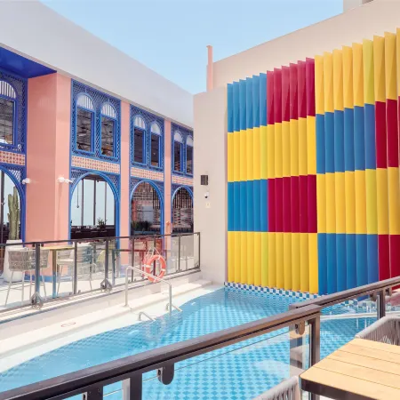 DoubleTree by Hilton Doha Old Town
