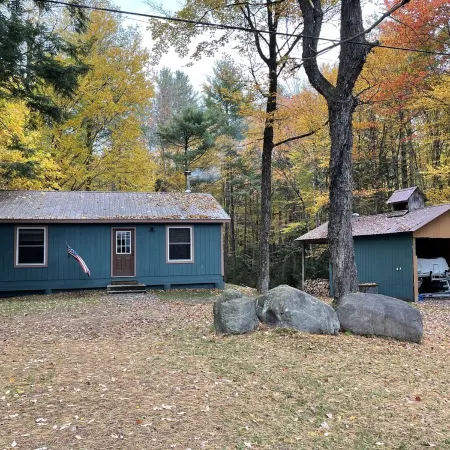 Cozy cabin in the Adirondacks