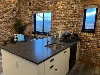 Amazing Industrial Studio Loft Apartment in Downtown Redmond