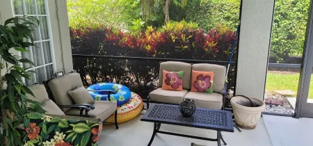 Luxury Naples home pool, beach, golf, club amenities