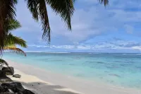 Ra Mura - idyllic beachfront retreat - balcony