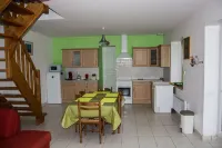 Quiet house 10 km from the sea; for animals contact the owner