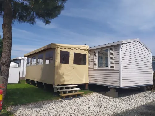 Mobil-home Dans Camping Calme Avec Piscine, 2,8 km de la Plage