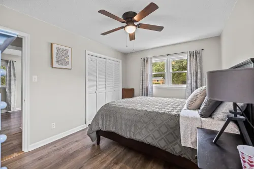 Come stay and enjoy the cozy & comfortable Frances House!