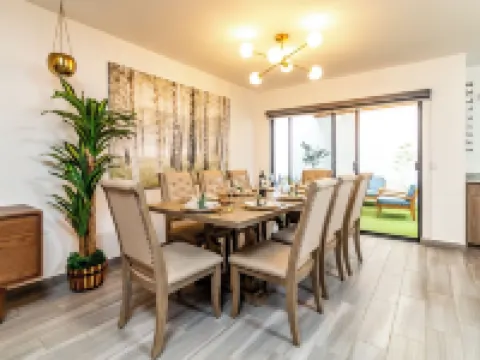 Fabulous 3-Bedroom House with Wi-Fi and Amazing Sunsets in Rosarito