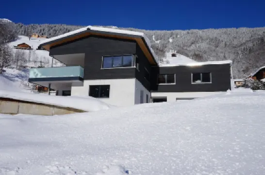 New comfortable Feriewohnung with stunning views โรงแรมใน