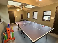 Pet friendly 4 br home on 6.5 acres w access to swim & fishing area --sleeps 10