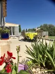 Mas aux oliviers residential area on the heights of st Rémy, quiet location