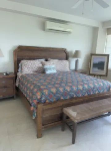 Tropical Ocean View Beautiful Condo 14th Floor 鄰近美洲大橋的酒店