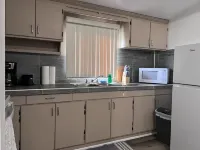 Private One Bedroom One Ba with Free Wi-Fi & Full Kitchen plus washer/dryer