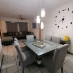 Near the US consulate, comfortable house for 3-5 guests in a centric location