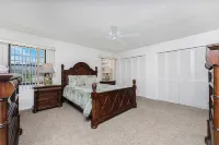 Casa De La Wren - Luxury Home - Pristine Condition - Waterfront. Heated Pool فنادق في بونتا غوردا