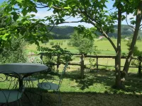 Quiet tree house in the bugey region