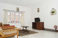 STUDIO  homestay in  RANGE VIEW