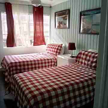 "We Make Your Stay In The Bahamas Both Comfortable and Affordable" Rooms