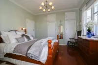 Your personal ocean-front oasis Hotels in Haumoana