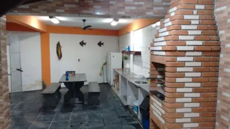 Home with pool and games room, airy and comfortable, close to the beach. Отели в г. Монгагуа