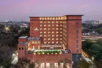 Holiday Inn Gurgaon NH8 Hotels near Leopard Hills