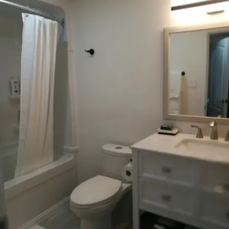 Beautiful 2-bedroom Guest Home in Guelph