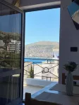 BLUE WAVES - con vista montagne