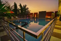 Shreenath Resort Hotels in Kemri