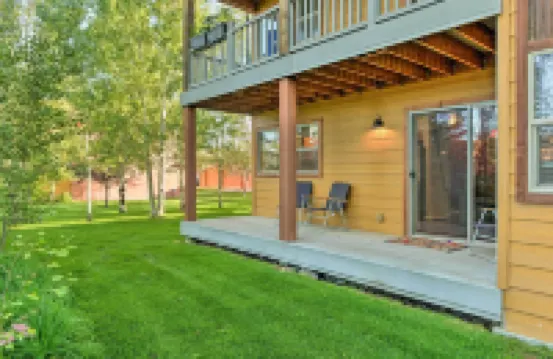 ใกล้สกีและเดินป่า: รีทรีทเชิญชวนในวิคเตอร์!