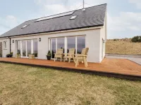 Sealladh Mor Hotels in Brora