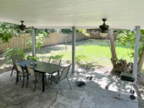 Charming Home Near Coliseum!