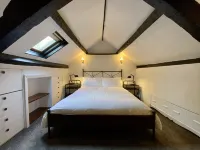 Hendy Cottage Hotels in Criccieth