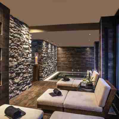 Unique Hotel Post Fitness & Recreational Facilities