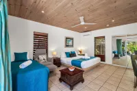 Mission Beach Shores - 4-Star