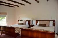 Vineyard Country Inn Hotels in St. Helena