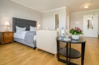 Residenz am Ostufer Hotels in Robel