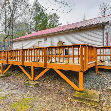 Kentucky Lake Retreat Near Marina & Launch!