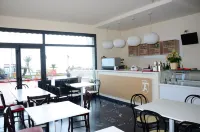 Hotel Aquilia - breakfast