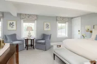 The Oaks Waterfront Hotels in Easton