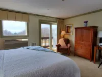 Atkinson Resort & Country Club Hotels in Atkinson