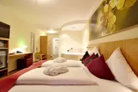 Christiana's Wein&ArtHotel - Parkplatz