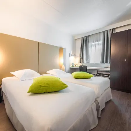 Mandarina Hotel Luxembourg Airport Отели рядом с достопримечательностью «Концертно-выставочный центр Luxexpo»