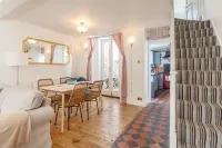 11 Belgravia Street