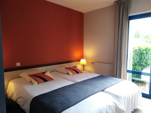 Hotel Restaurant le Capricorne Hotels in Plovan