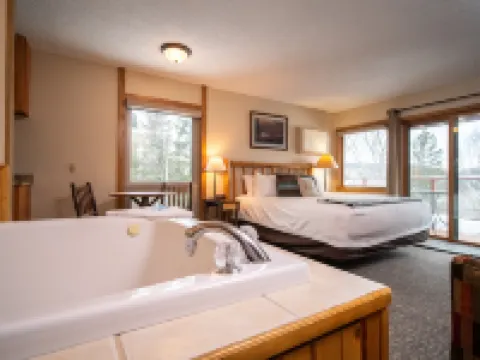 Caribou Highlands Lodge Hotels in Cook County