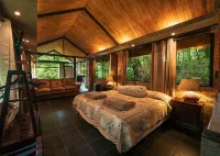 Altura Hotel Hotels in Poas